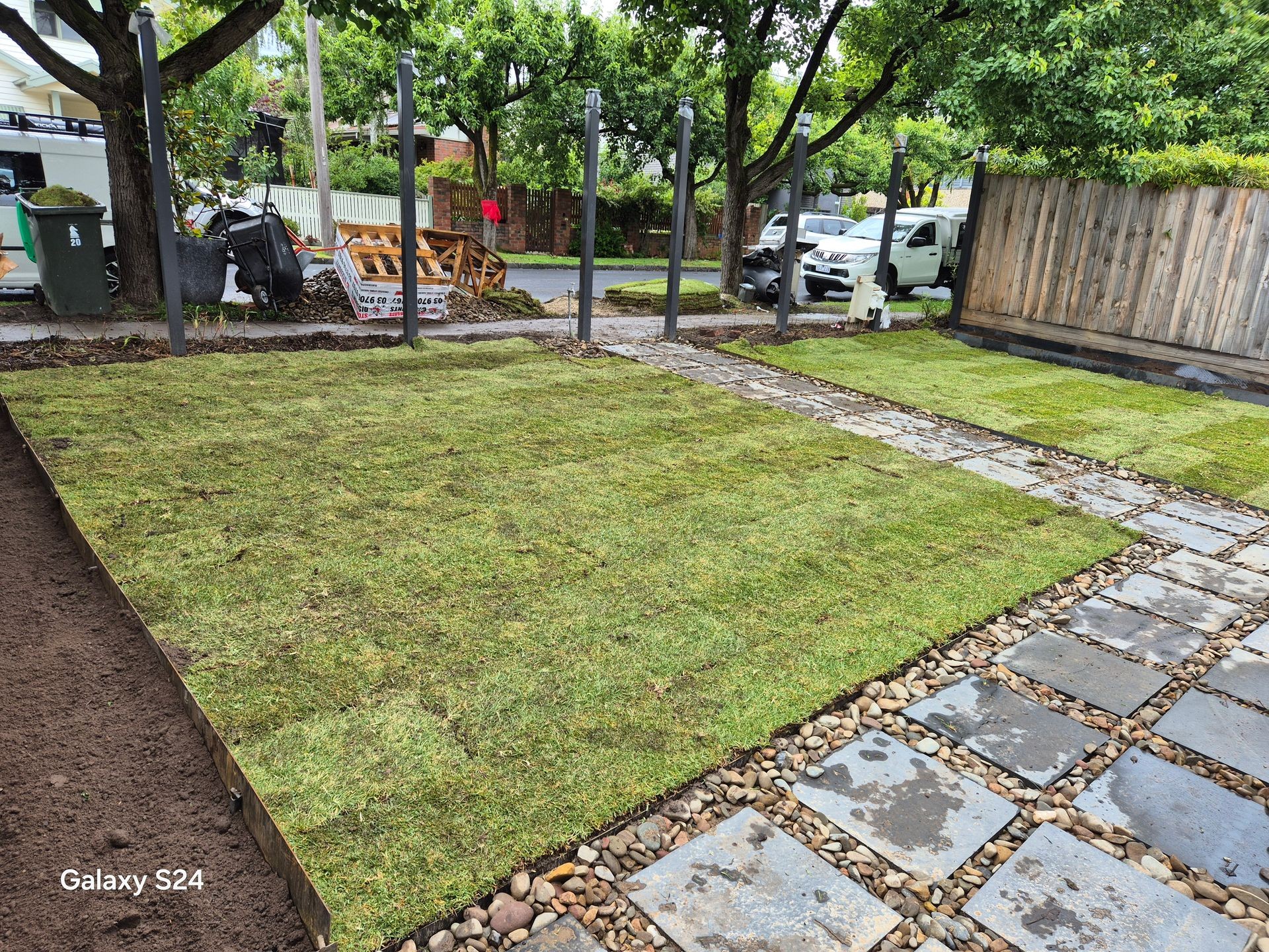 Professional landscape construction project in Notting Hill by Antonio PrimeScape Construction